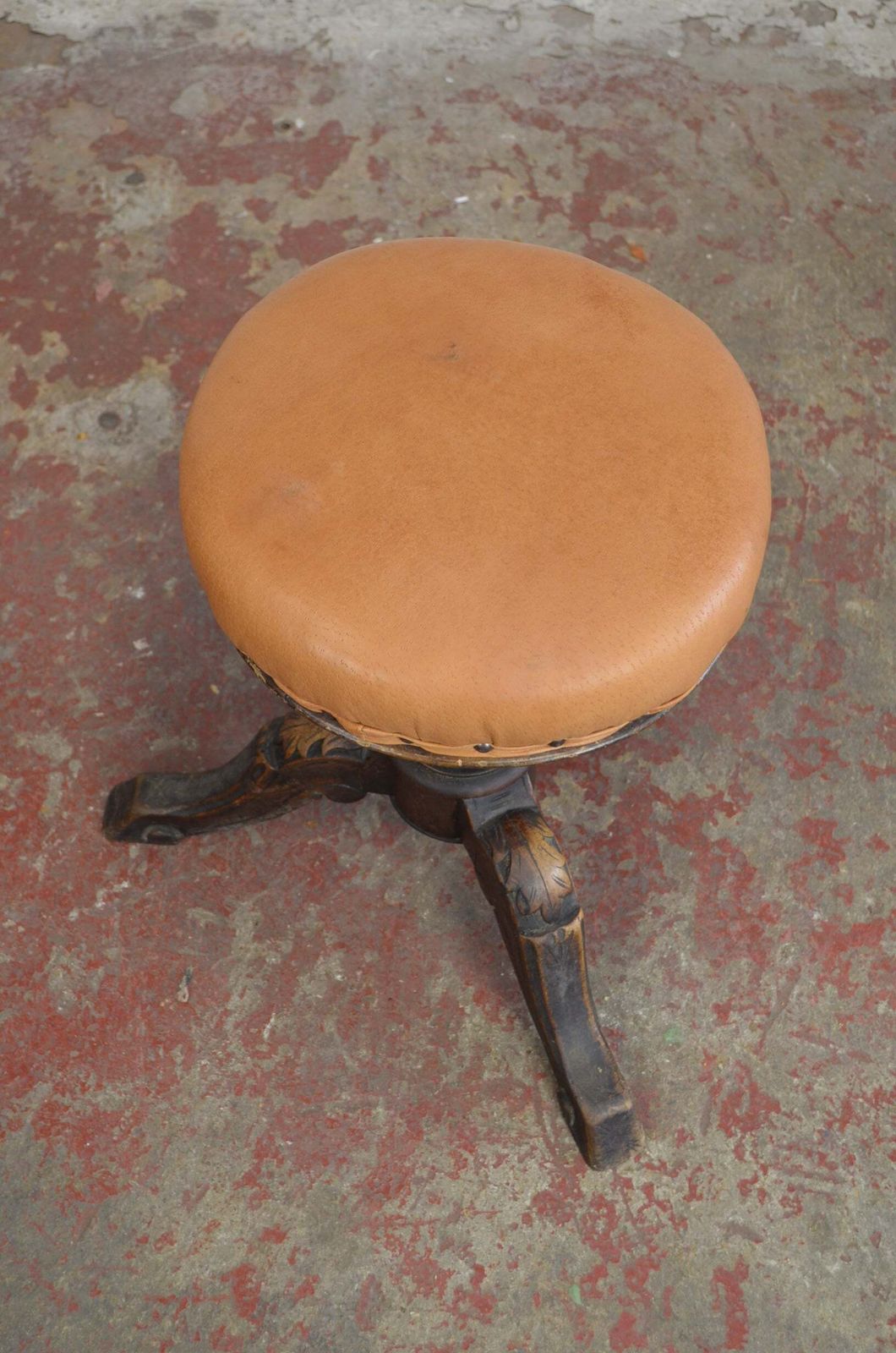 Early Victorian Mahogany Piano Stool photo furniture