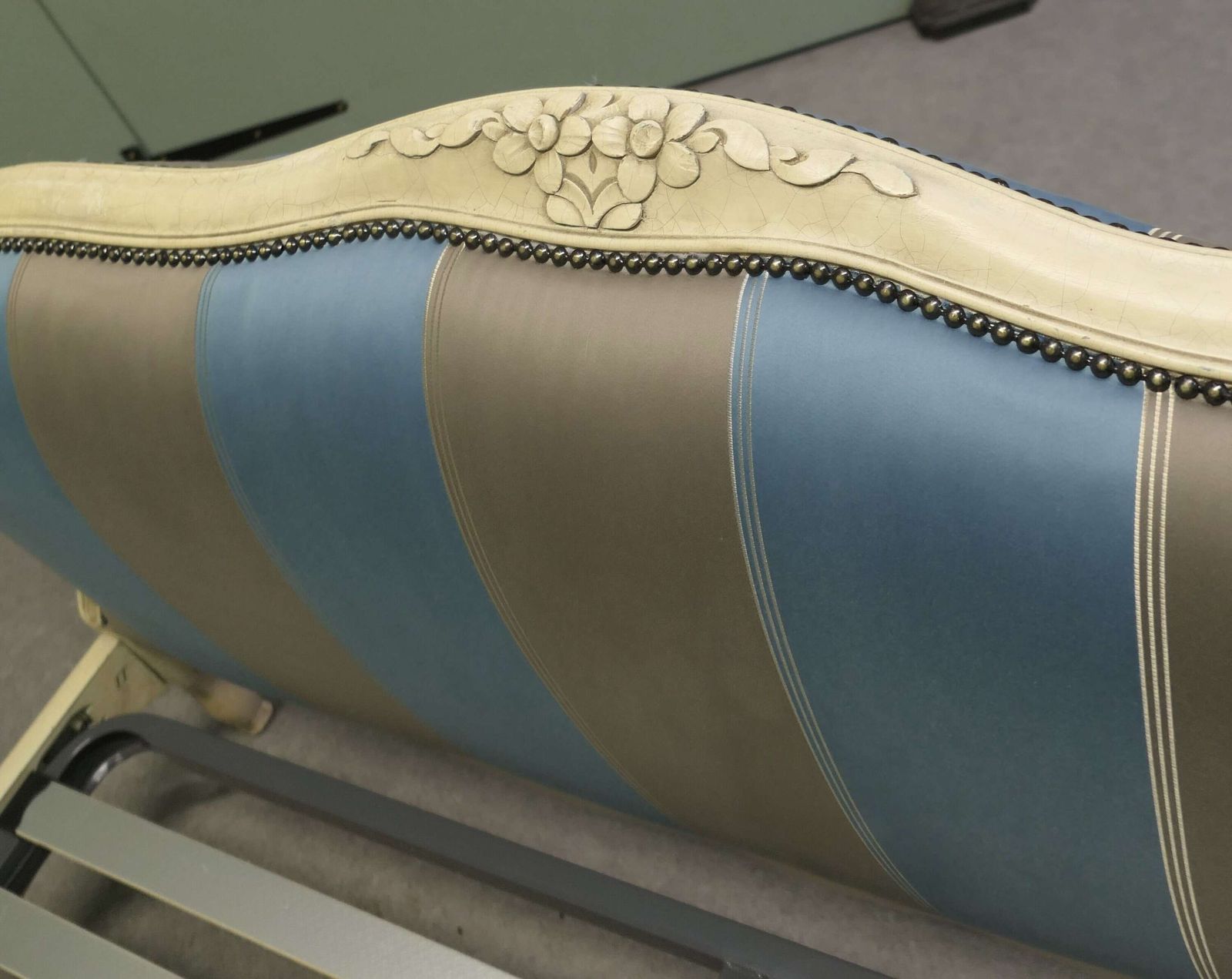 French Silk Upholstered Château Double Bed photo vinterior