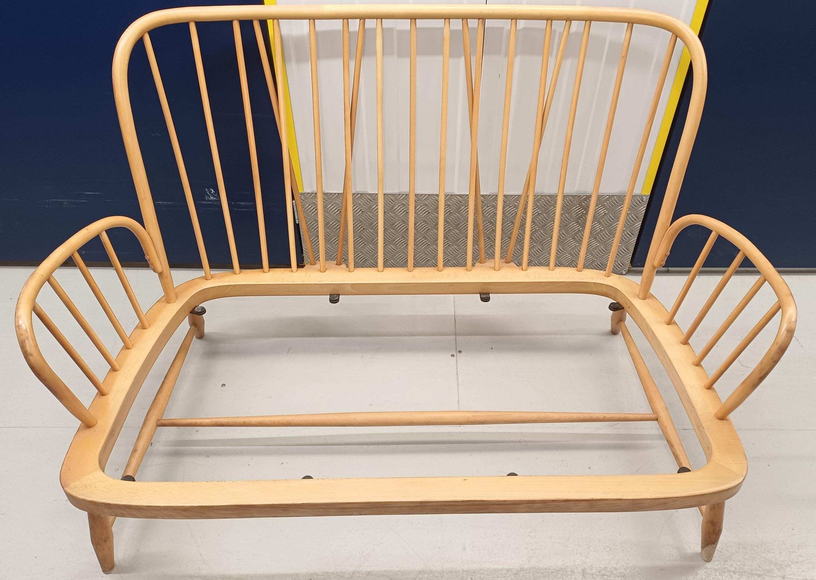 Ercol 952/2 Salisbury (Jubilee) 2 Seat Sofa / Settee Blonde photo buy