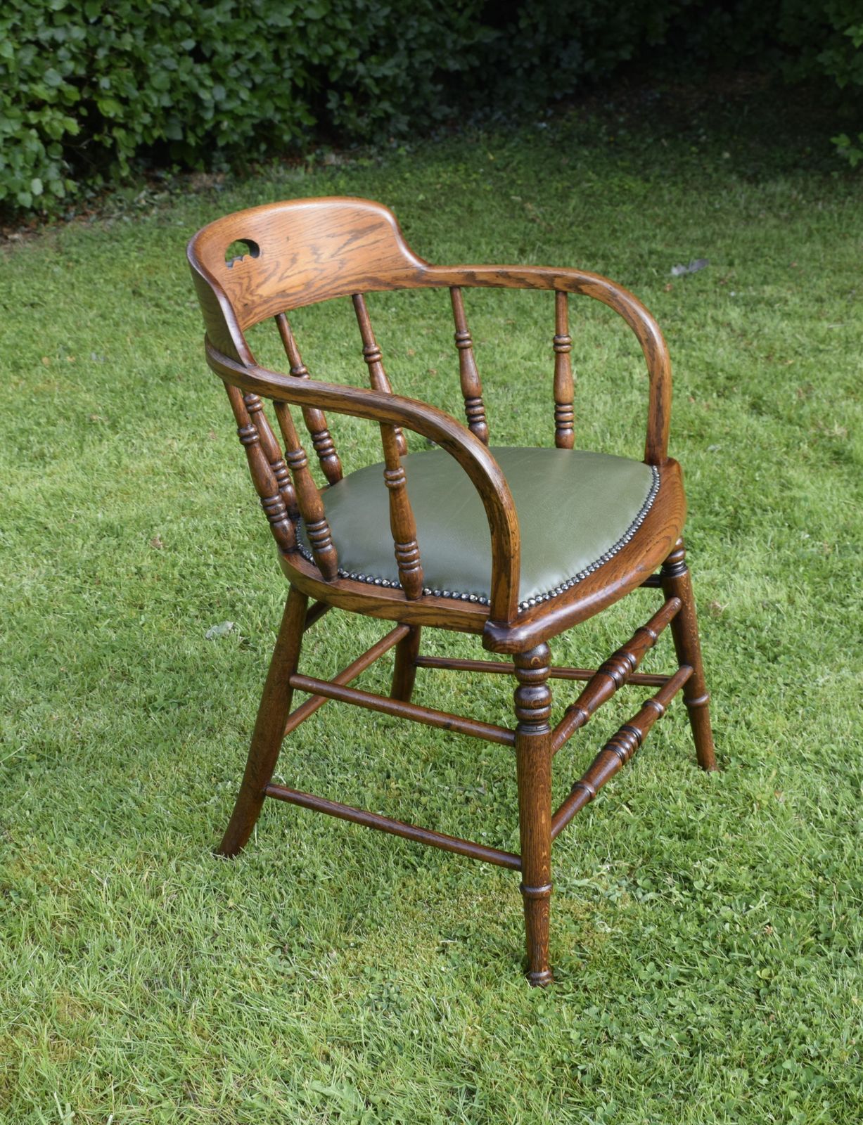 Early 20th Century Oak Desk Chair photo furniture
