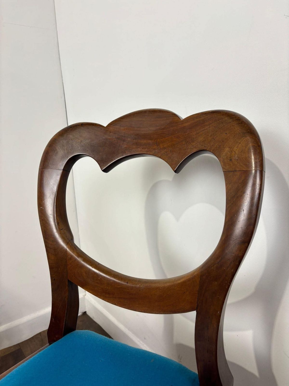 photo furniture Victorian Pair Of Mahogany Balloon Back Chairs