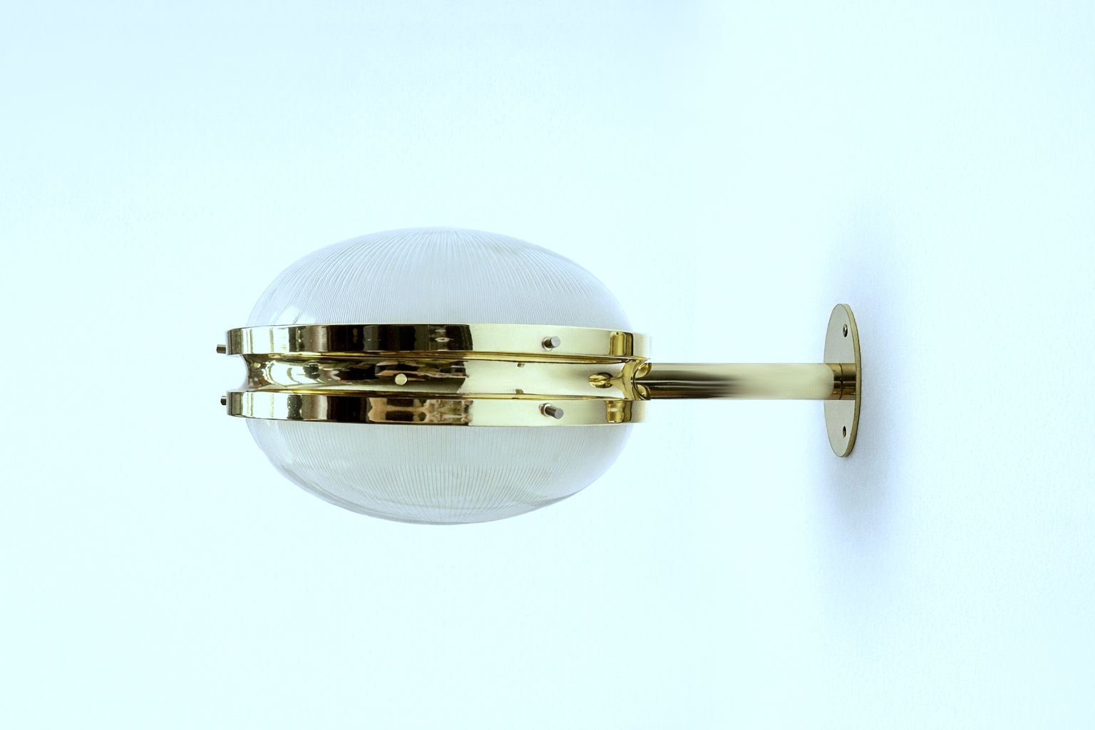 Artemide Wall Lamp Mod. Sigma Wall   Design S. Mazza '60 photo furniture