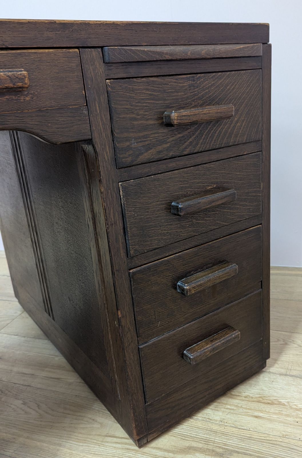 Large Antique Early 20th Century Dark Oak Pedestal Desk photo 425.0