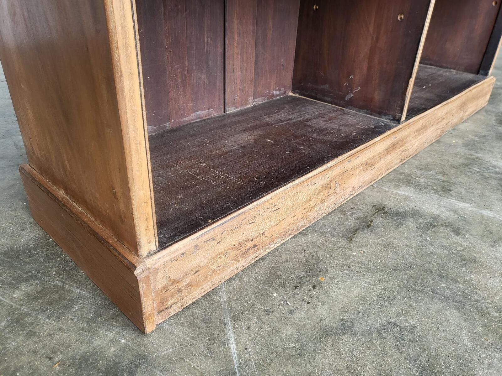 photo vinterior Antique Edwardian Oak Low Open Bookcase Adjustable Shelves