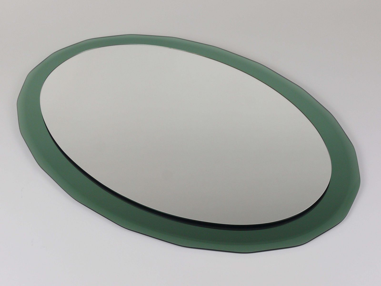 Cristal Arte Oval Green Grey Mid Century Scalloped Wall Mirror, Italy, 1960s photo 1044.0