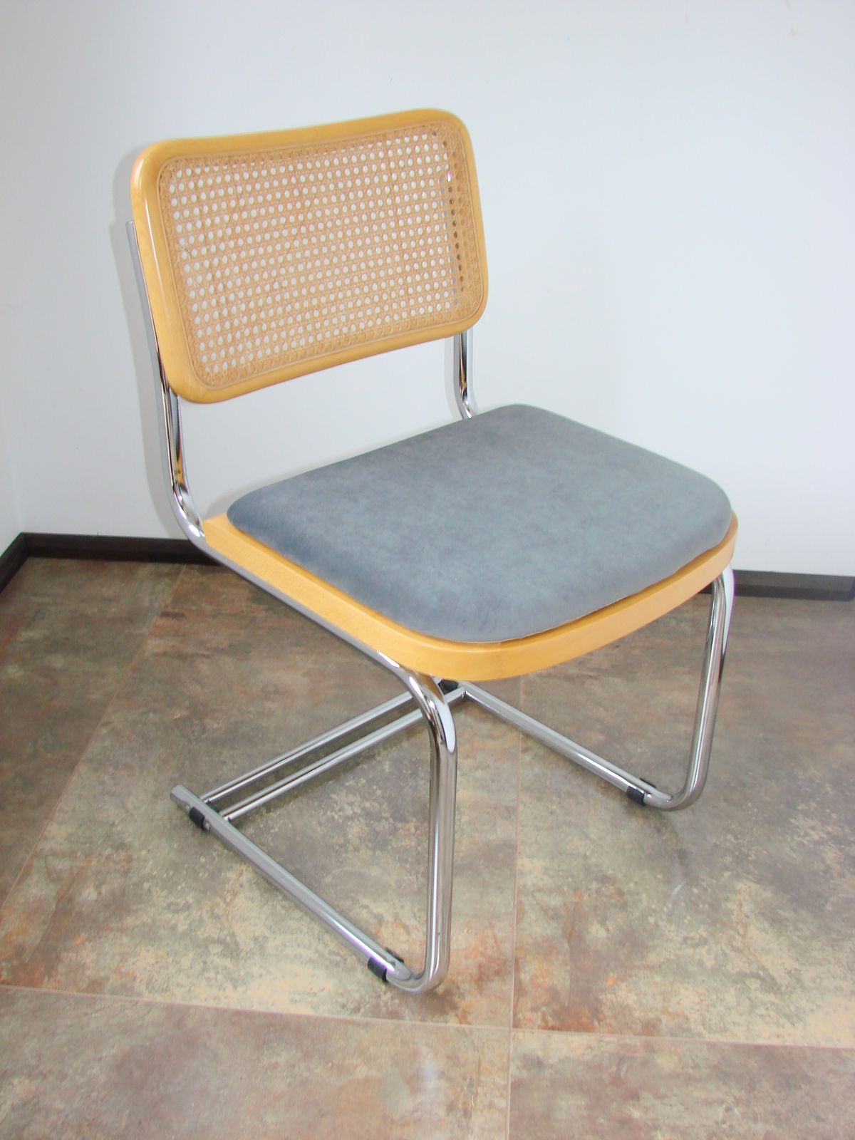 Bauhaus stoel, jaren 1980 – photo buy