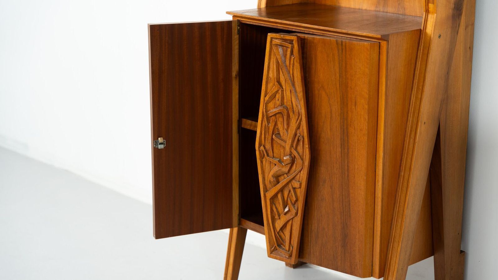 Mid Century Pair Of Italian Wall Units, Walnut, 1970s photo vintage