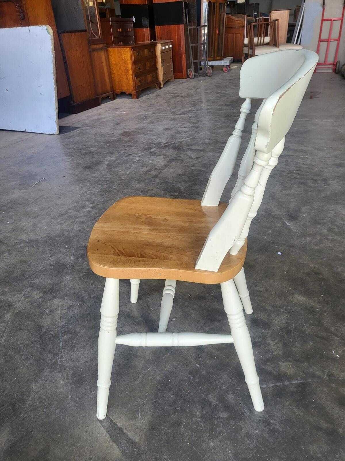 photo furniture Four 4 Painted Wood Kitchen Country Dining Chairs