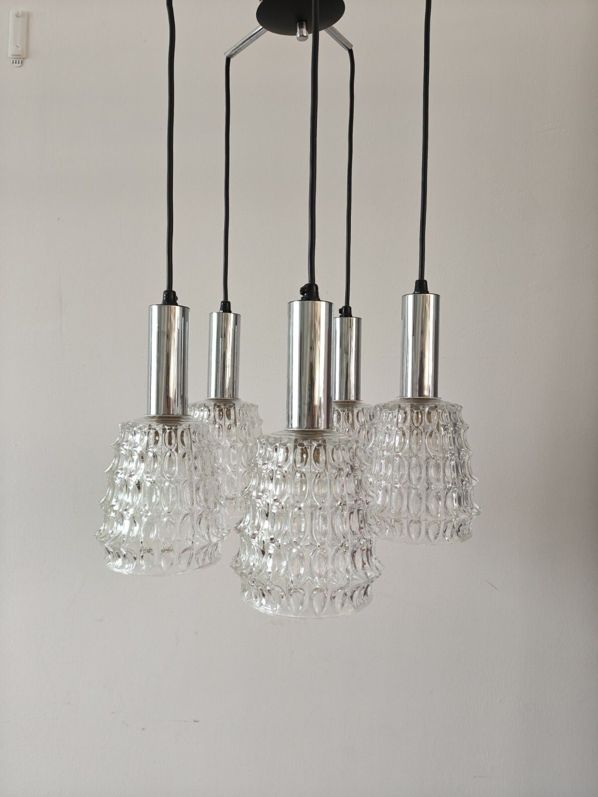 Vintage Mcm 5 Arm Chrome Chandelier Pineapple Glass Lamp Shades 1960s Space Age. photo vinterior