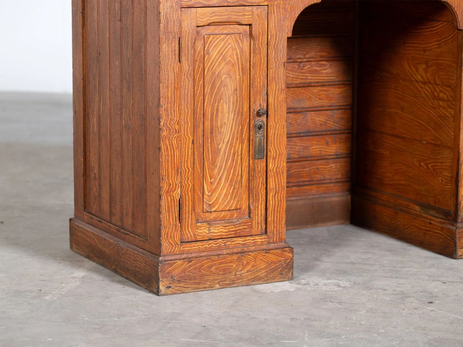 French Scumbled Pedestal Desk, Early 20th Century photo vintage