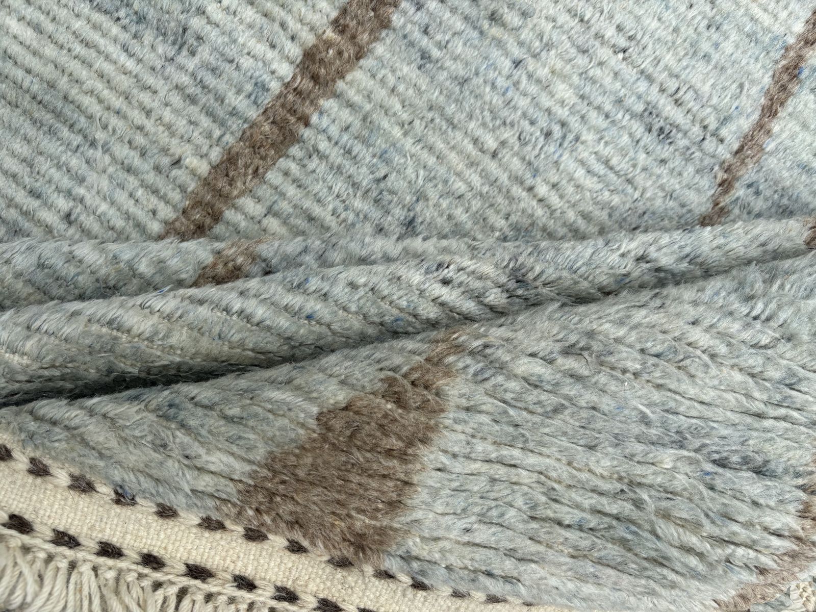 245x305 Cm Vintage Hand Knotted Moroccan Design Rug. Blue And Brown. 100% Wool. 8x10 Ft photo vinterior