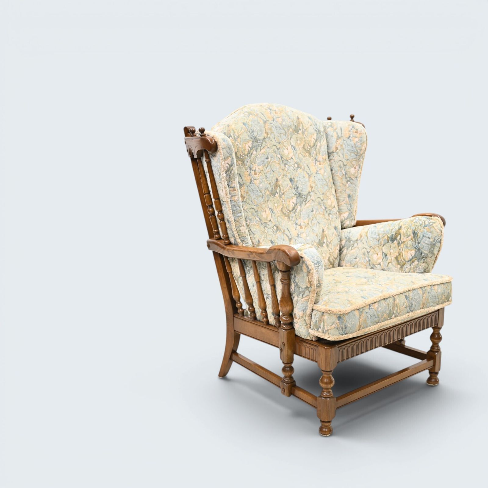 Ercol Cloister Wing Back Easy Fireside Chair Armchair Golden Dawn *Free Delivery photo buy