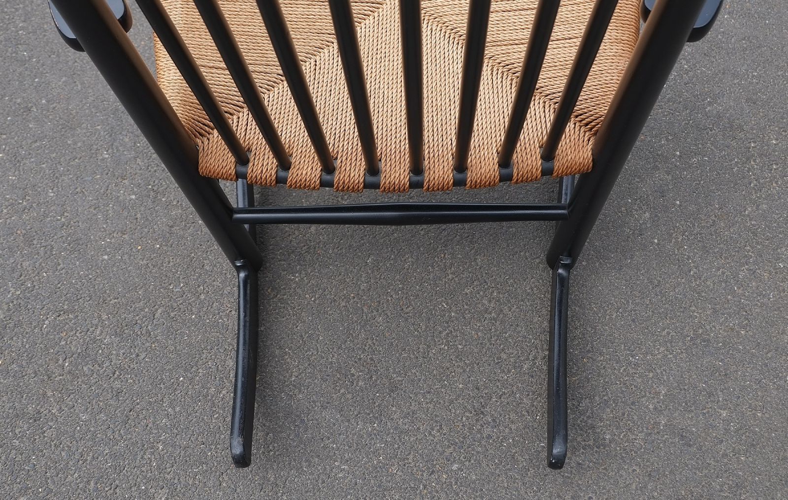 Furniture Hans Wegner J16 Rocking Chair For Fdb Mobler 1964 photo