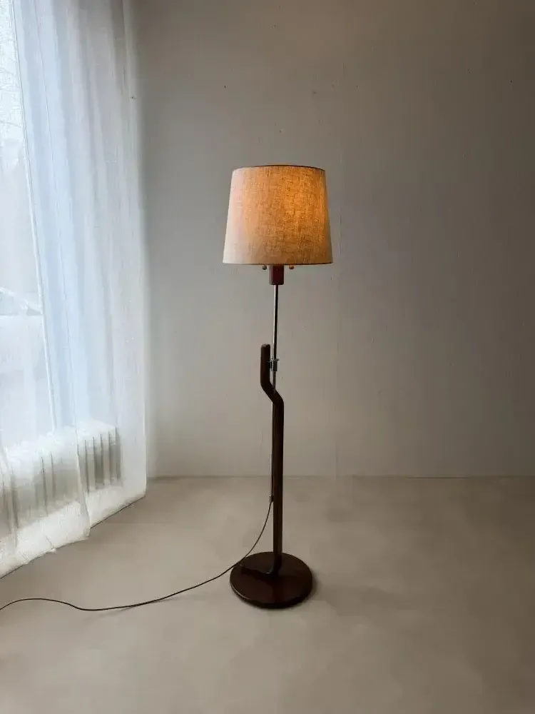 Ateljé Lyktan Grevie Floor Lamp Lars Bessfelt 1980s photo furniture