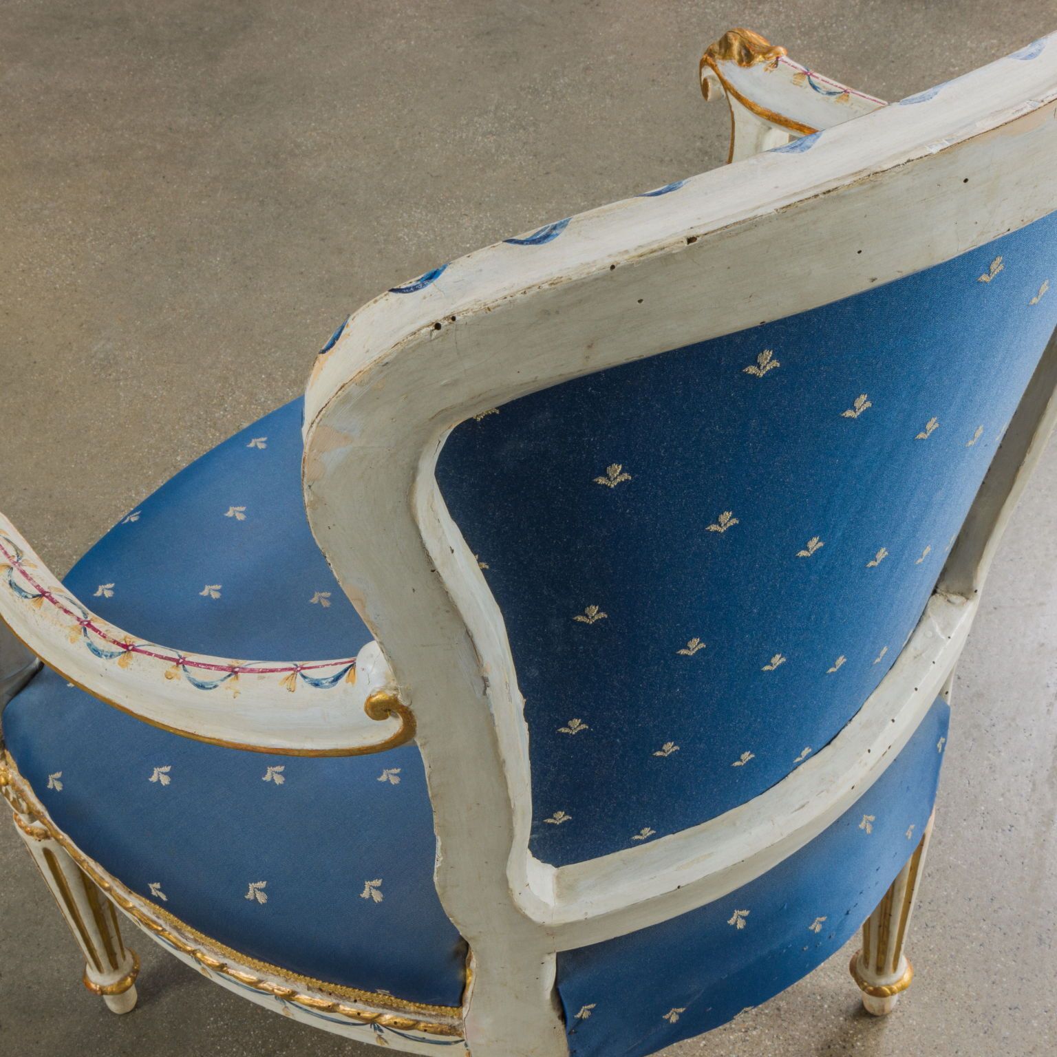 Barokke Fauteuils Gelakt Walnoot XVIII Eeuw photo buy