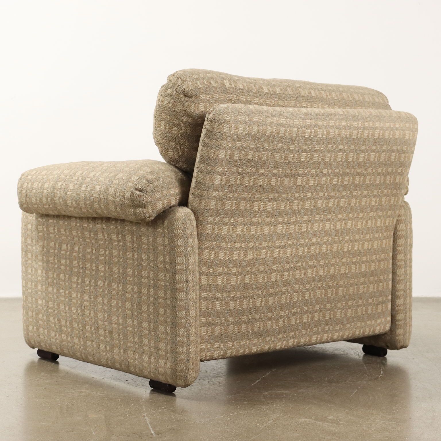 Furniture C&C Coronado Armchairs Design T. Scarpa Vintage Fabric 1960s 1970s photo
