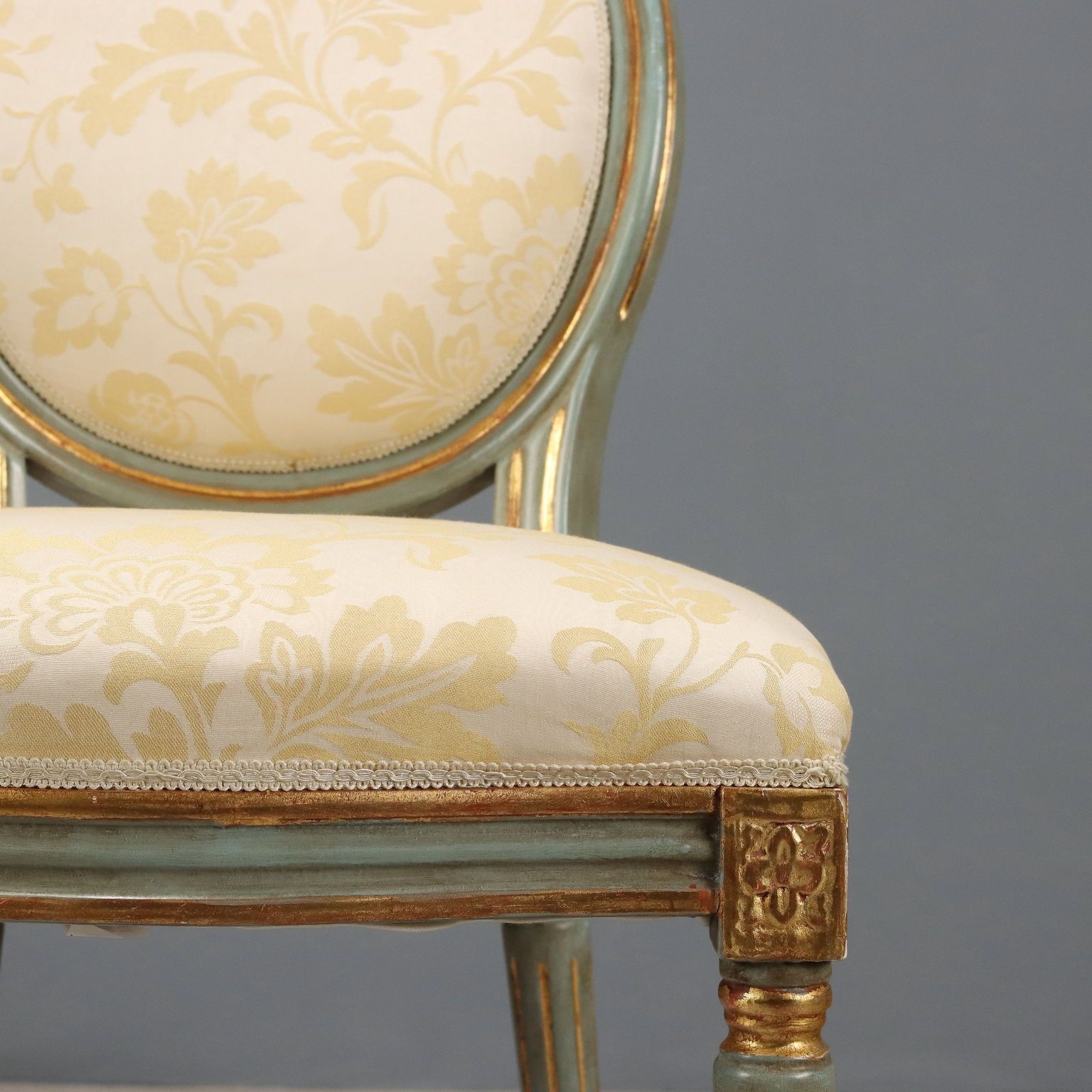 Stoelen Neoclassicistische Stijl Gelakt Hout Italië XX Eeuw photo vinterior