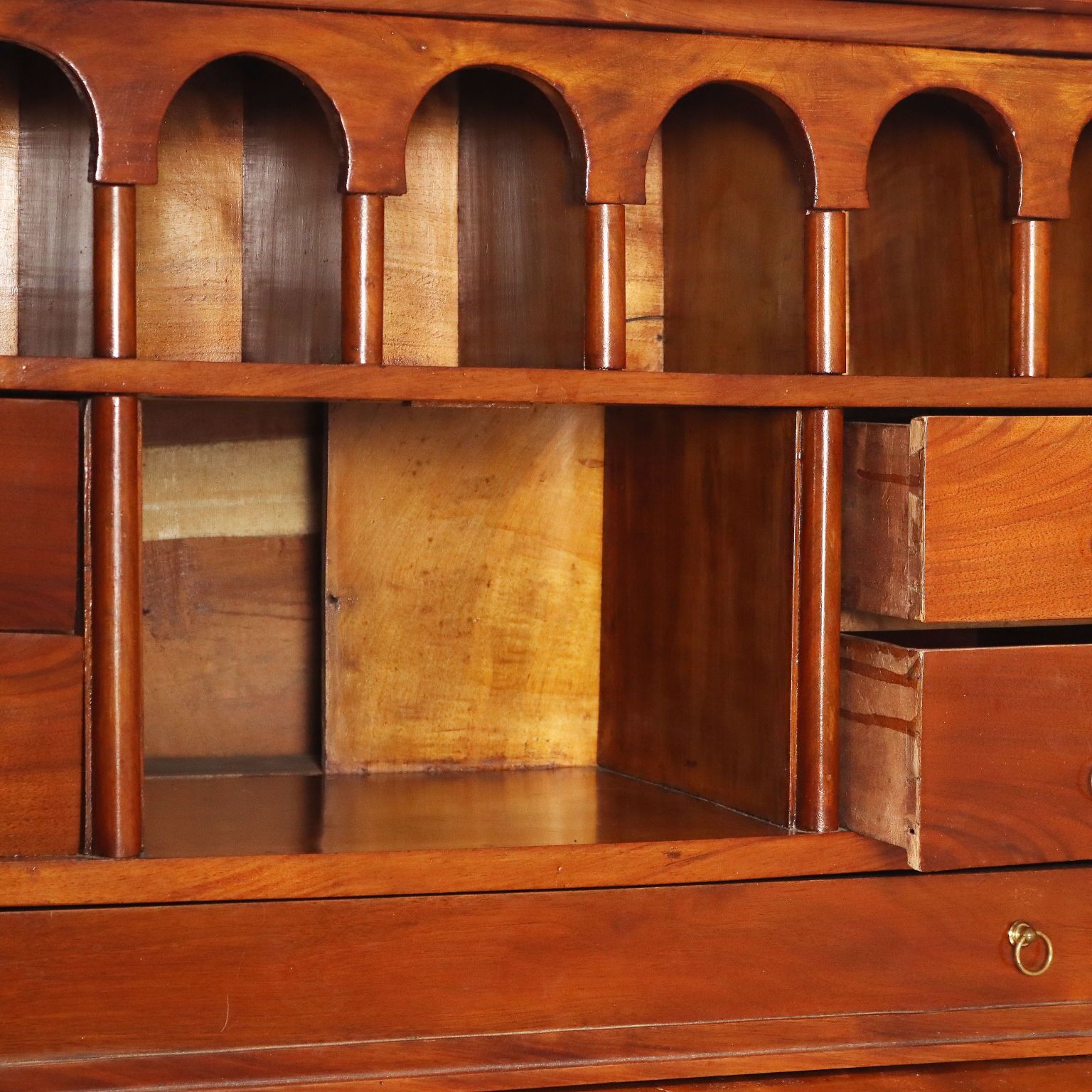 photo furniture Secrétaire Empire d'époque en noyer, Italie, XIXe siècle