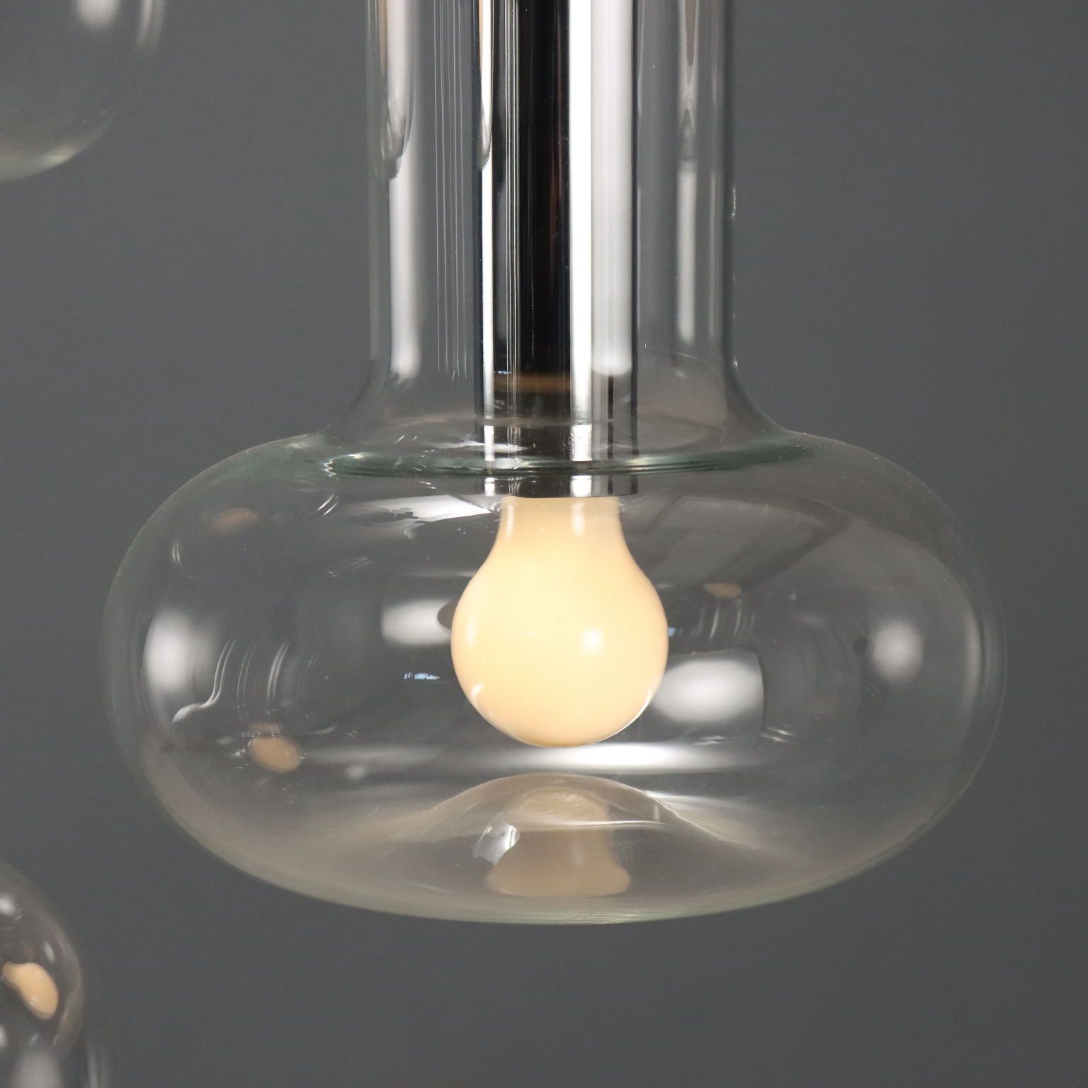 Vintage Kroonluchter Verchroomd Metaal Glas Design Italië jaren 1960 photo Verlichting