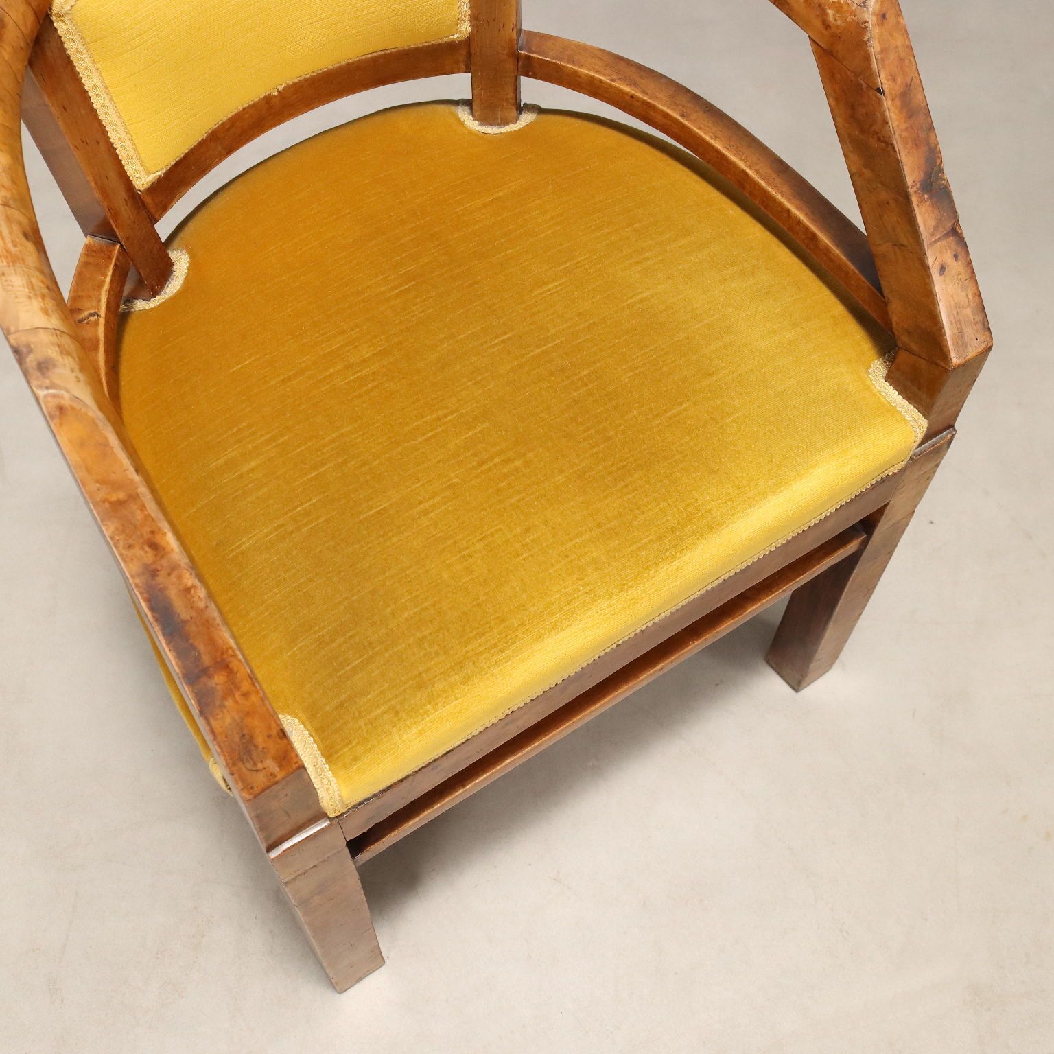 photo furniture Art Deco Chairs Walnut Burl Veneer Italy XX Century