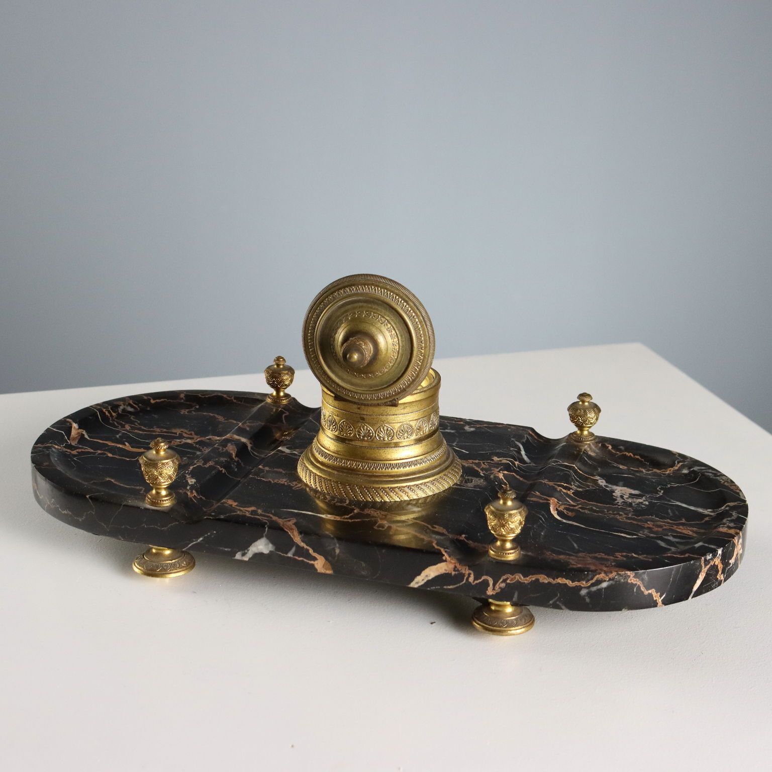photo furniture Antique Inkwell Marble Gilded Bronze Europe XIX XX Century
