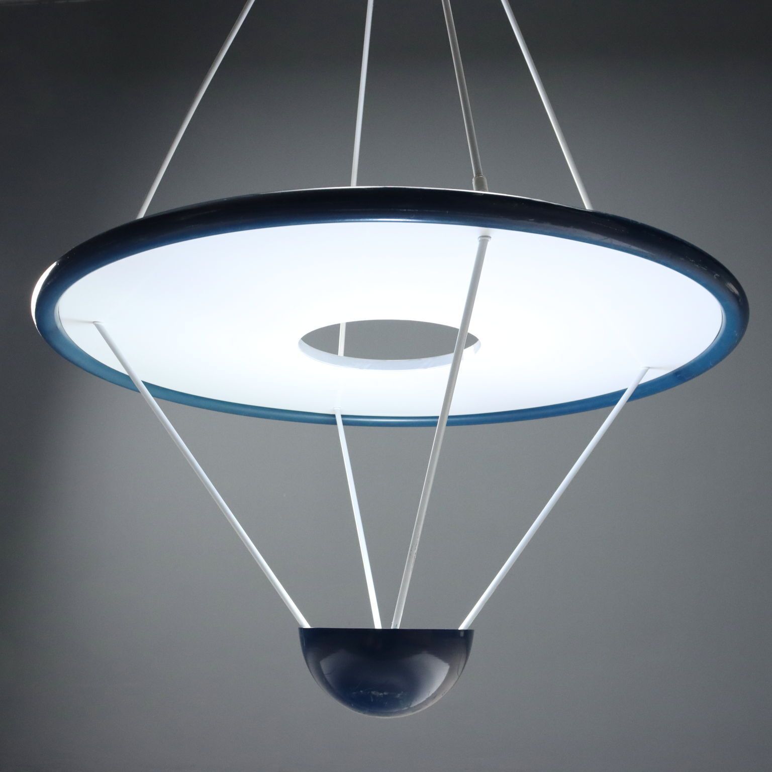 Vintage Zonca Hanglamp Geëmailleerd Metaal Design Italië jaren 1980 photo for sale