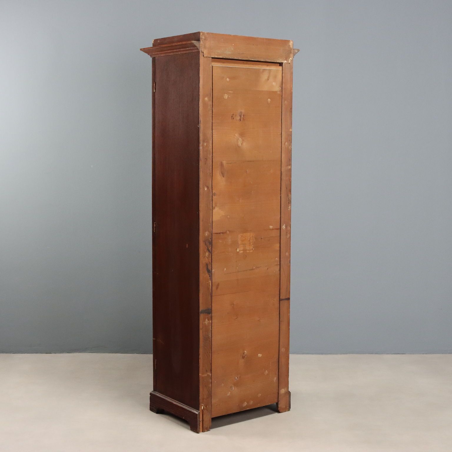 photo for sale Commode d'époque en chêne à 8 tiroirs, Italie, XIXe siècle