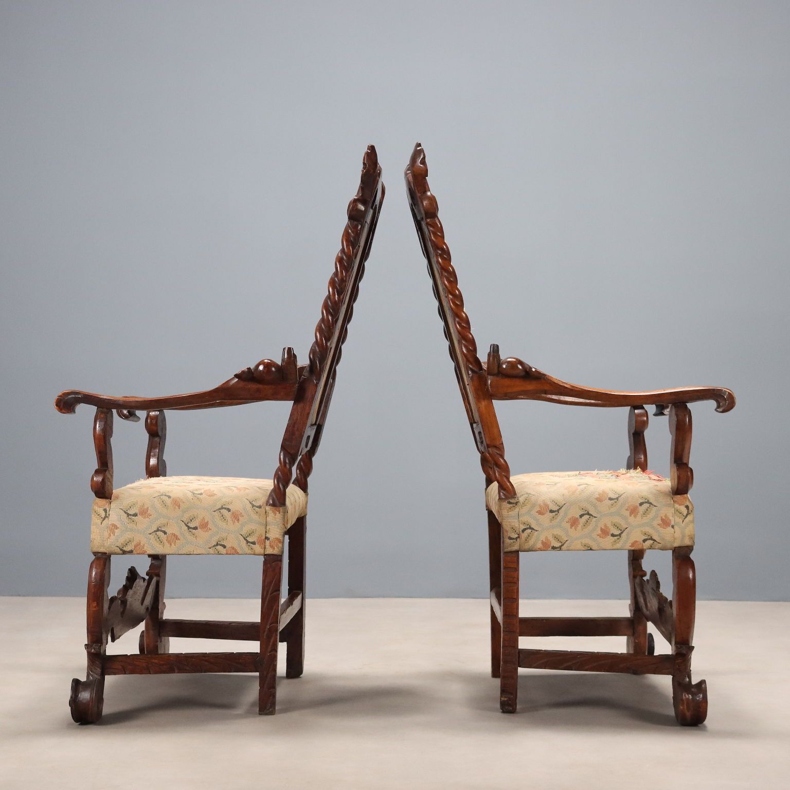 Antique Baroque Armchairs Walnut Fabric Italy XVII Century photo Furniture