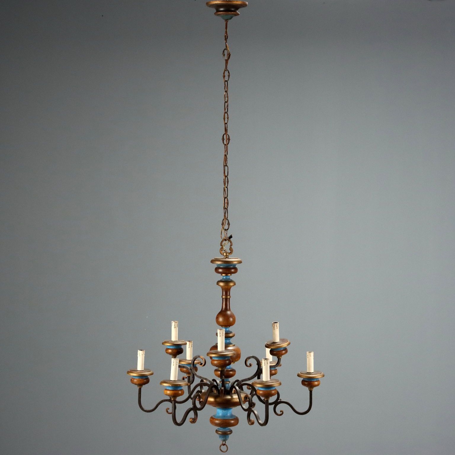 Antique Chandelier Wood Brass 9 Lights Italy XX Century