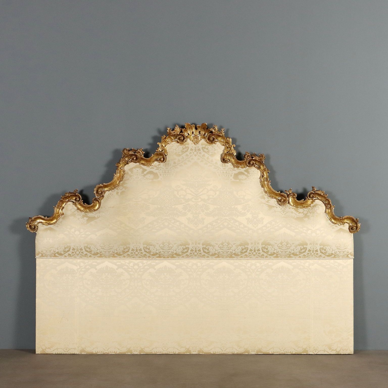 Antique Headboard Carved Lacquered Wood XX Century