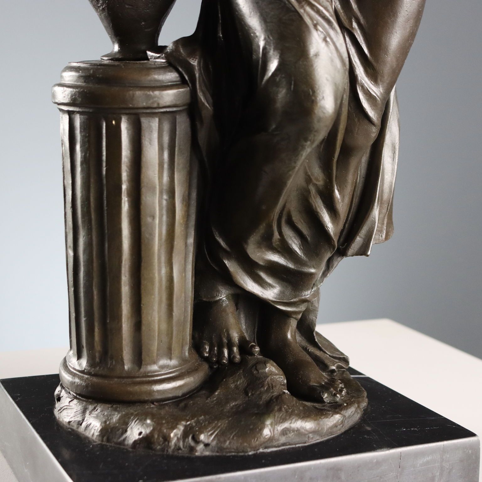 Figure féminine d'époque en bronze, d'après le modèle de E. Picault, années 1900 photo vinterior