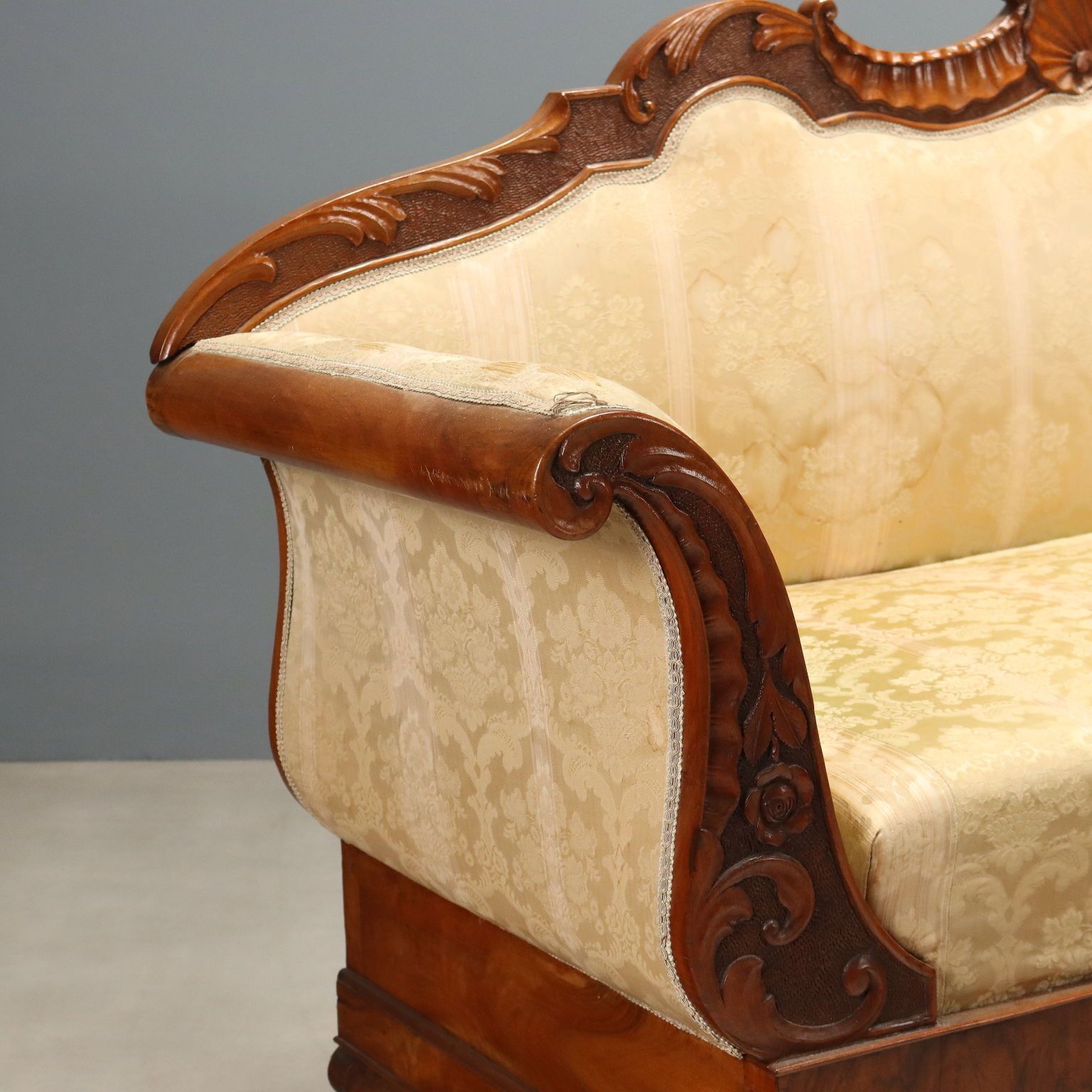 Antique Sofa Walnut Fabric Italy XIX Century photo Furniture