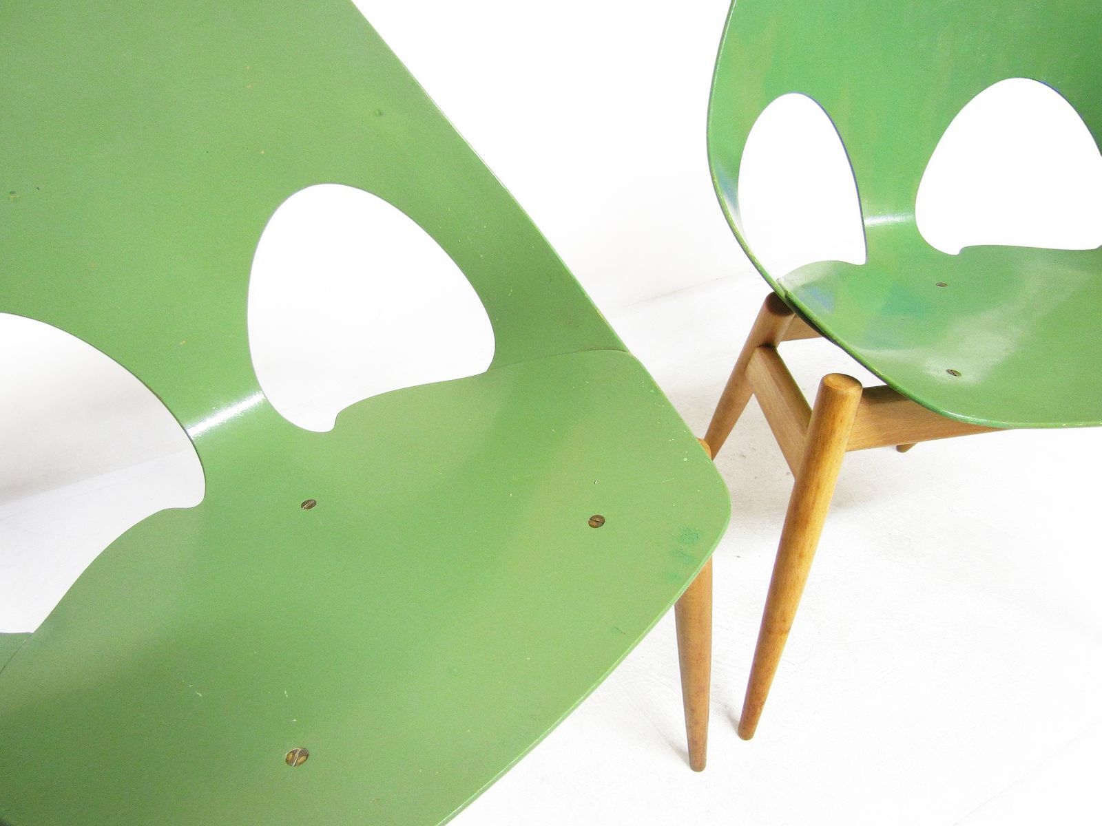 photo for sale Pair Of Two Green 1950s Bent Ply Jason Chairs By Carl Jacobs For Kandya