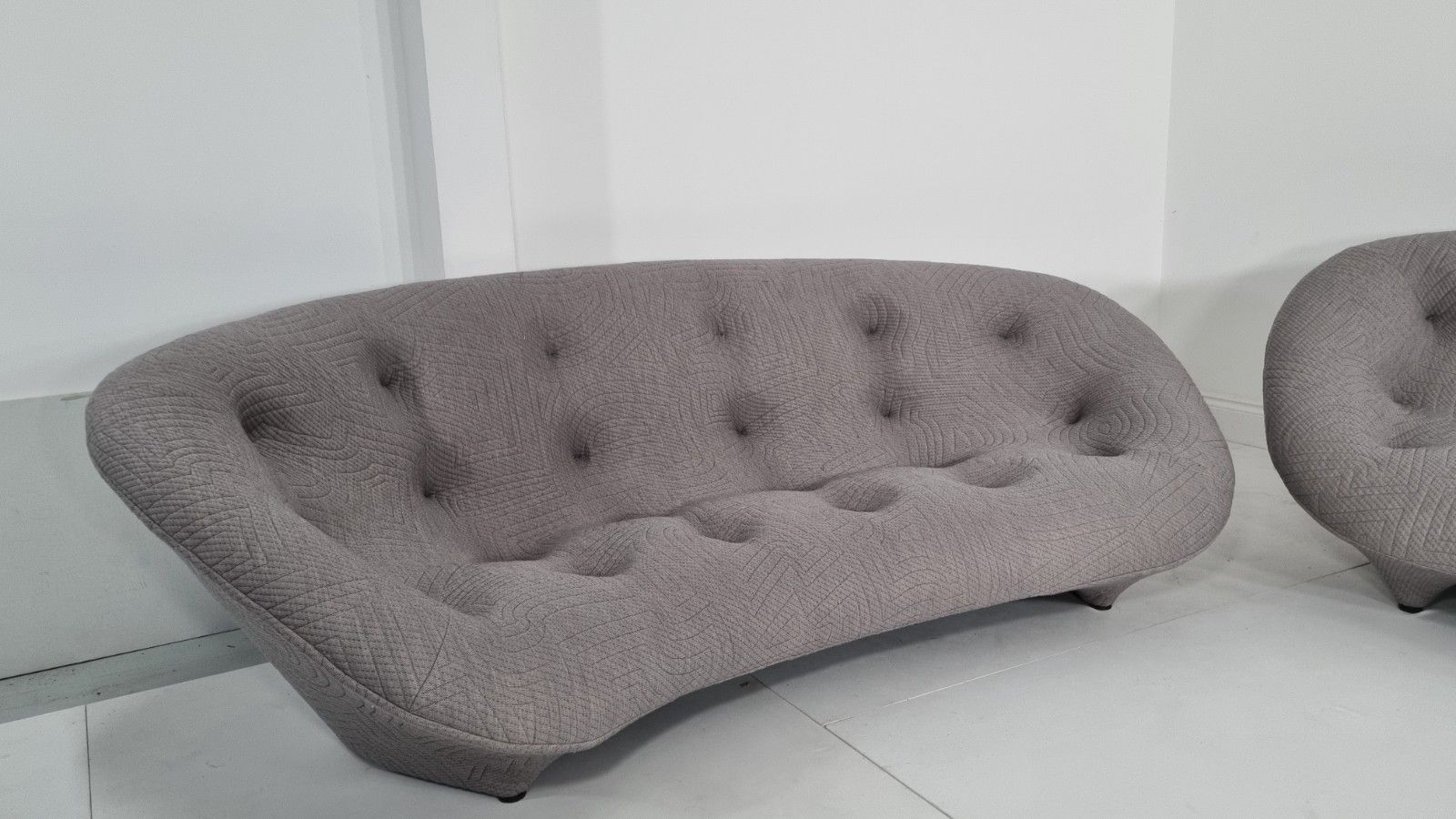 A Stunning Pair Of Ligne Roset Ploum Sofas In Appa Ulster Grey In Excellent Cond photo Furniture