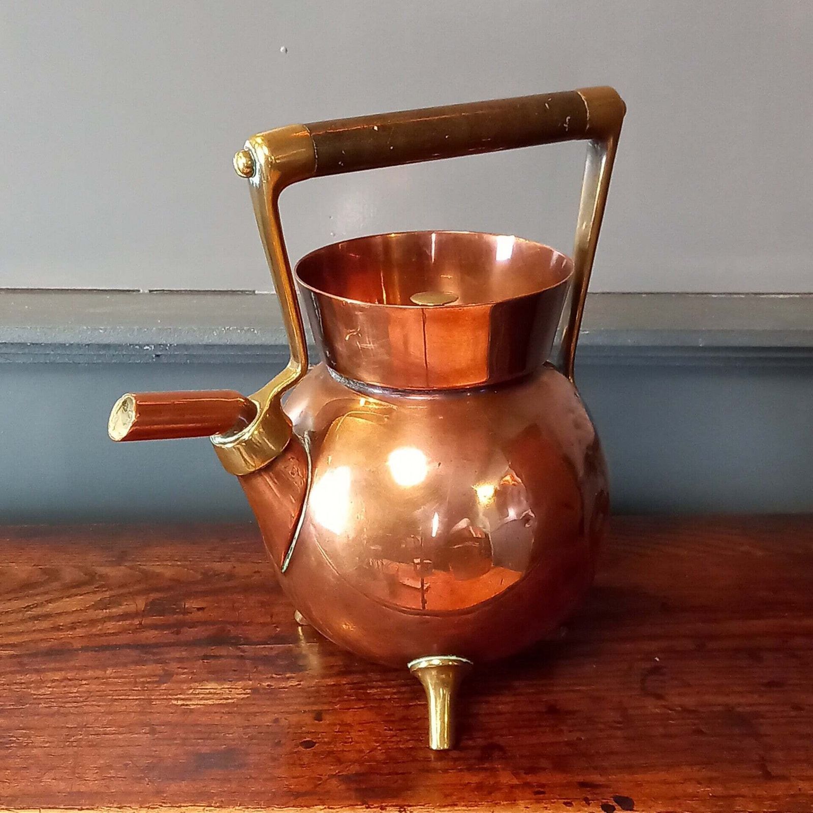 Christoffer Dresser, British Aesthetic Movement Teapot, 1800s photo furniture