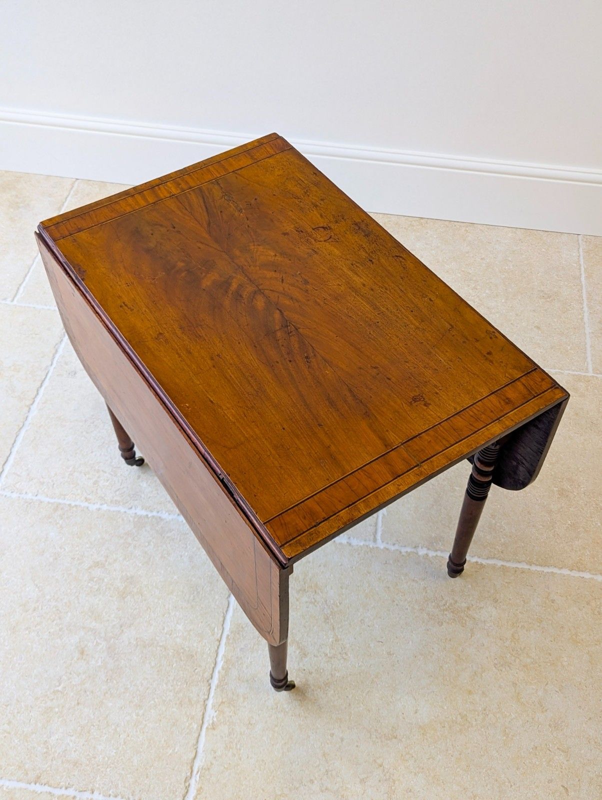 photo vinterior Antique Regency Mahogany Pembroke Table C.1820