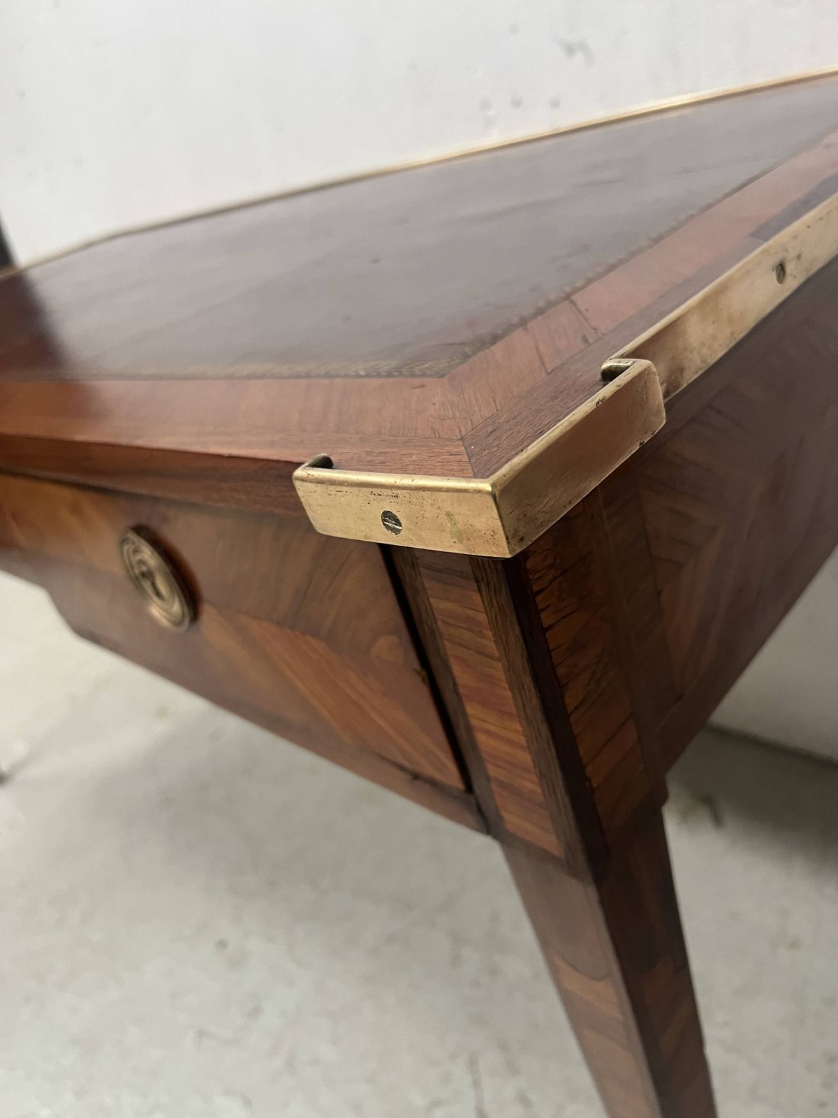 Louis XVI Flat Desk In Mahogany Veneer And Rosewood, 18th Century. photo buy