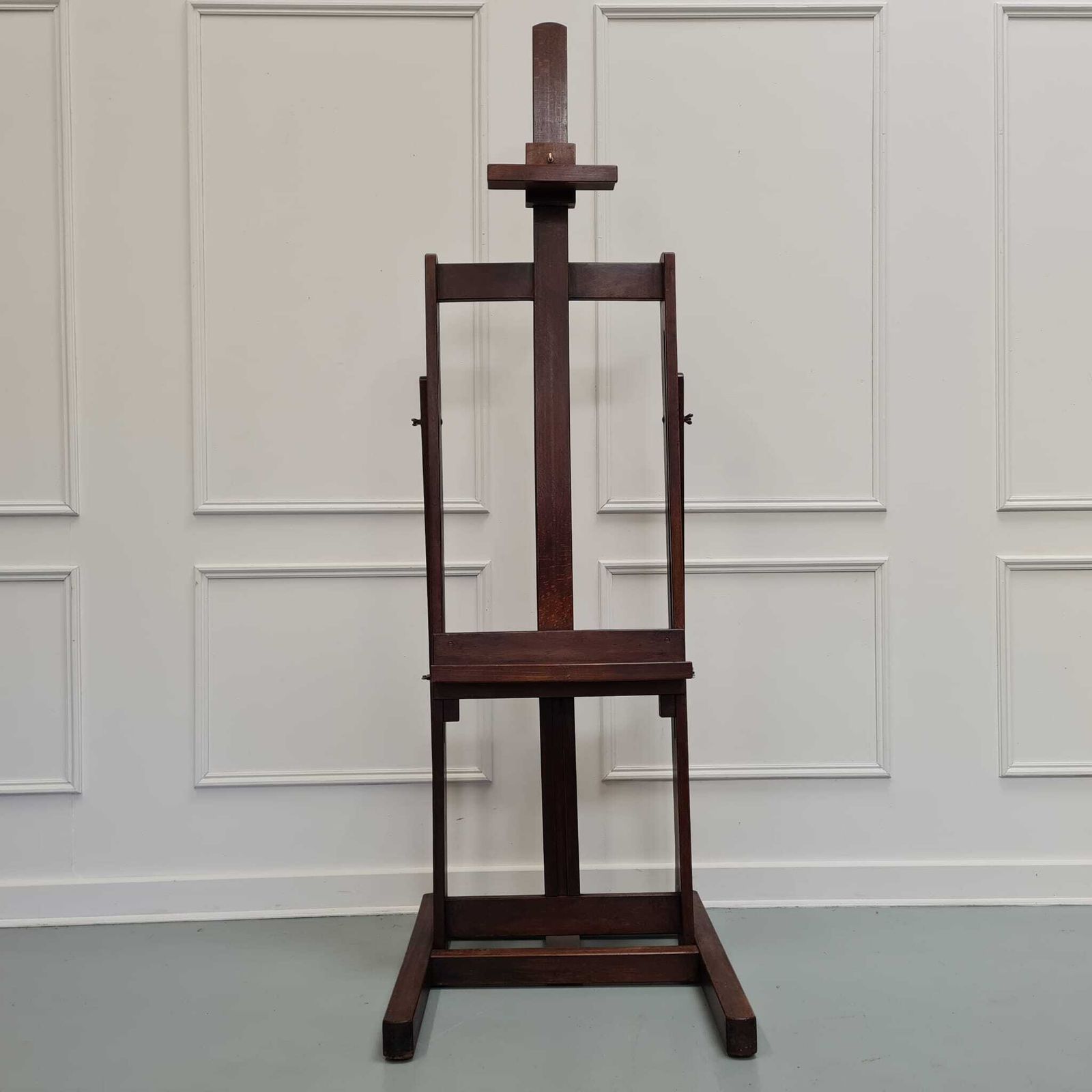 Beautiful French Oak Easel C1930 photo 570.0