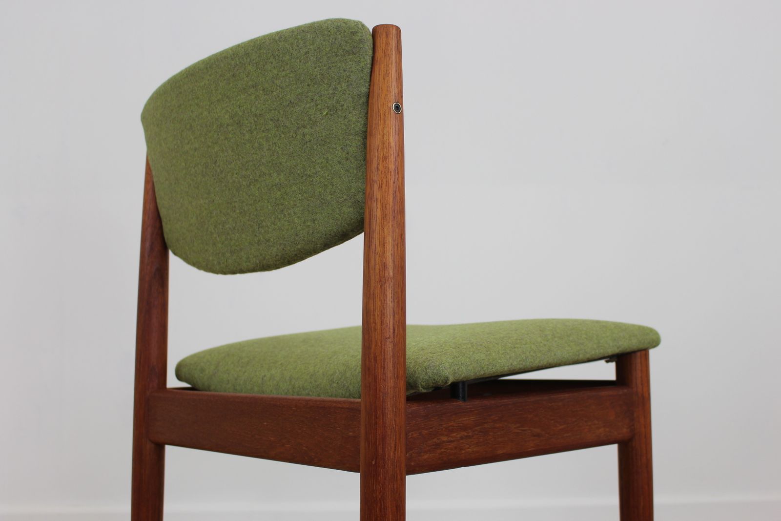 Set Of 4 Finn Juhl Dining Chairs By France And Son photo furniture