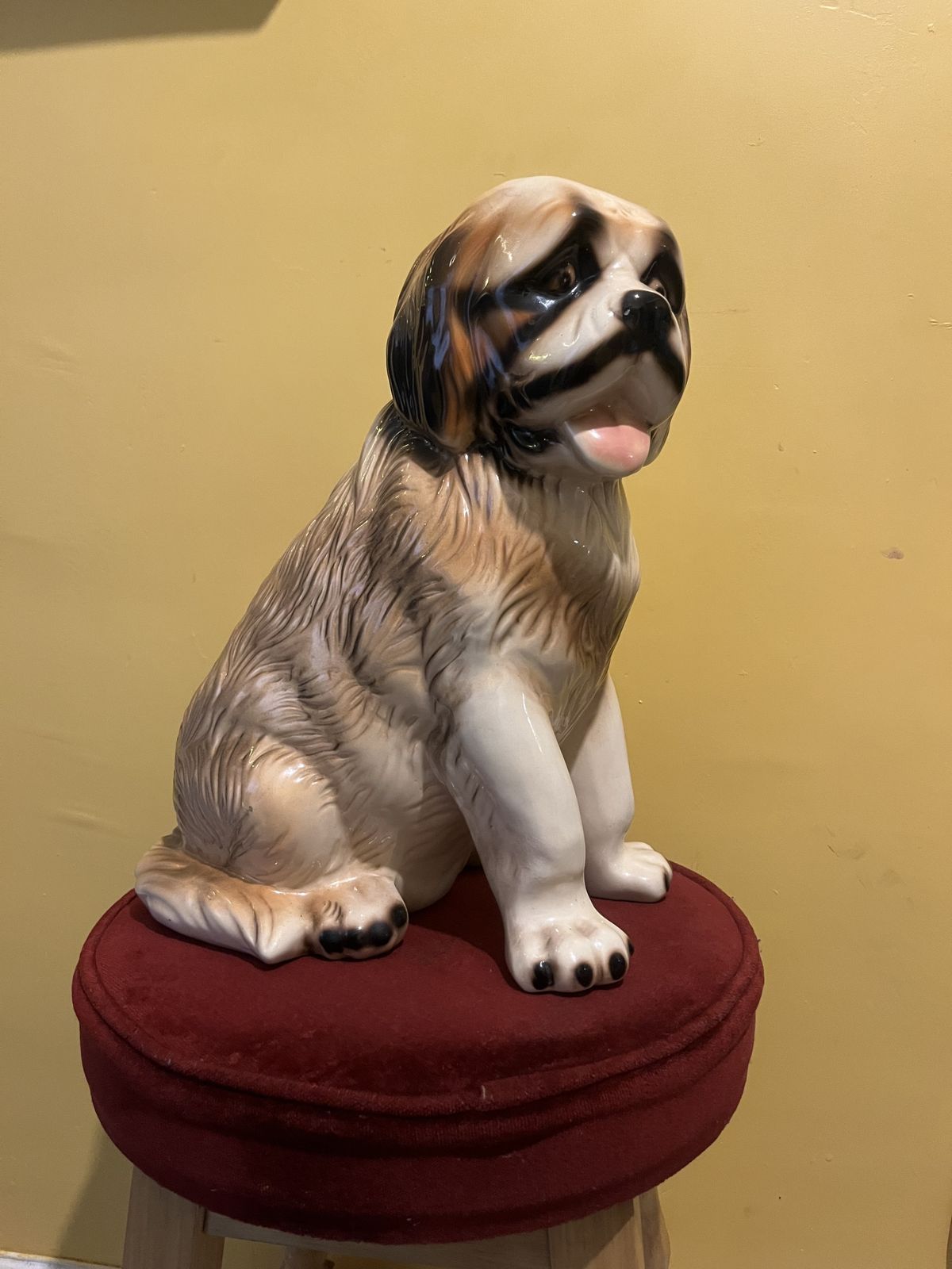 Vintage St Bernard’s Dog Statue photo furniture