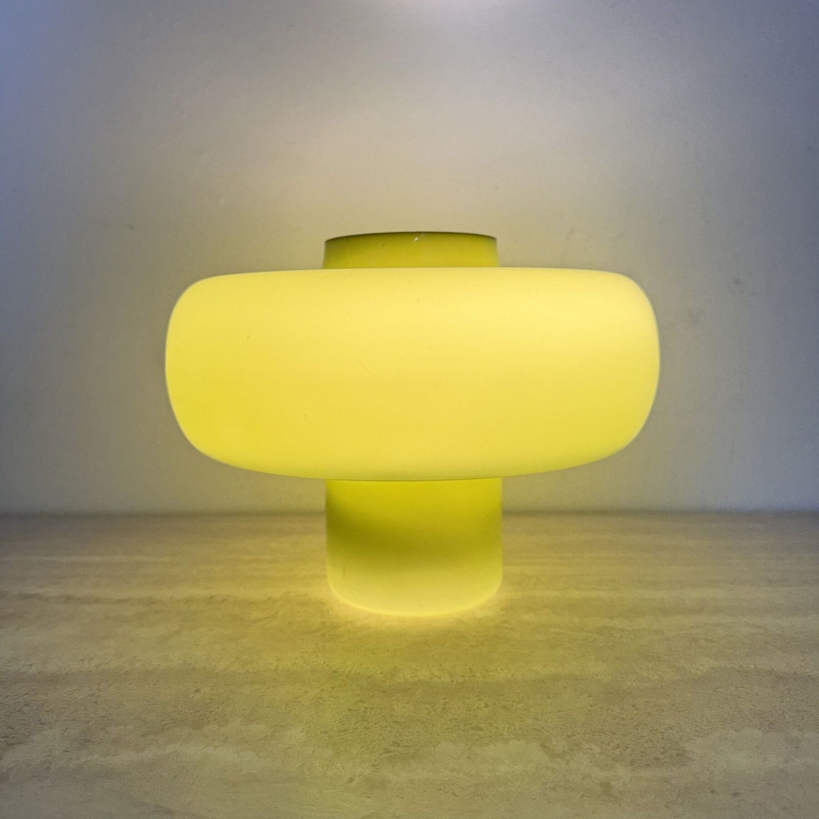 Mid Century Design Groene Glazen Zweedse Tafellamp, Jaren 1970 photo buy