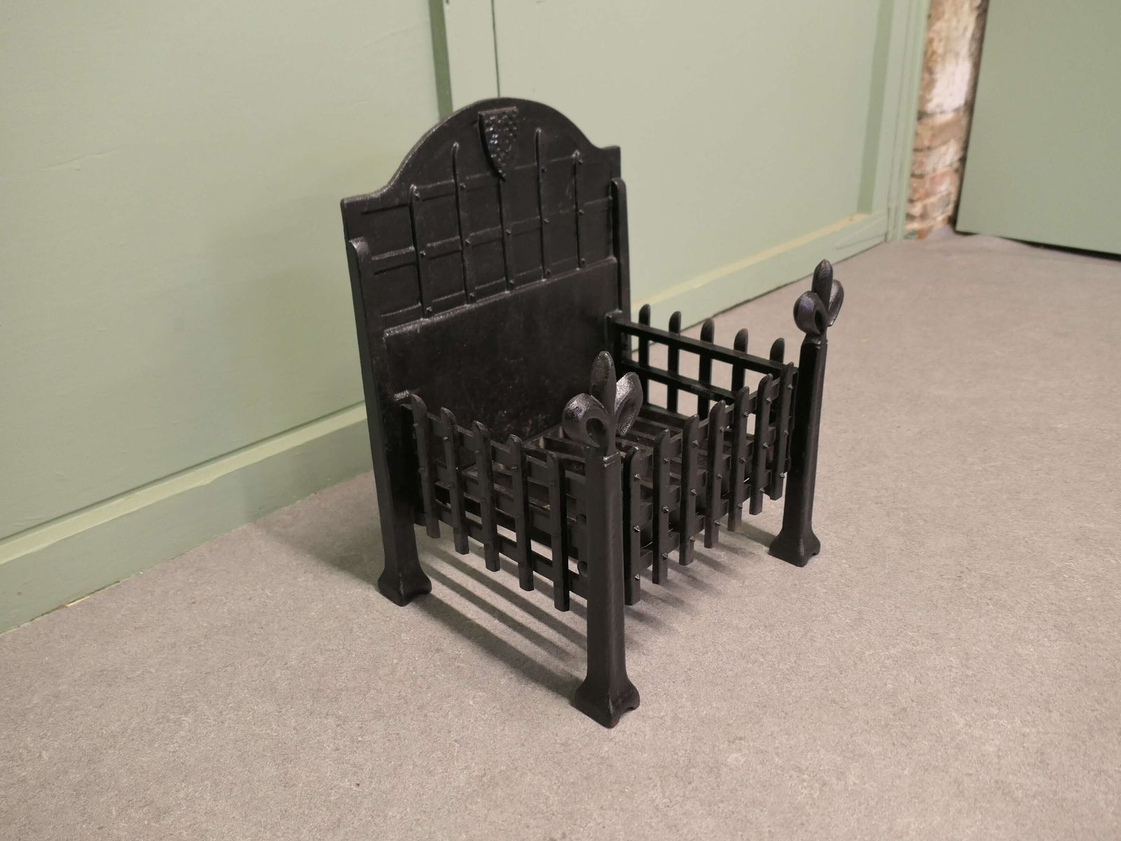 Arts And Crafts Gothic Style Free Standing Fire Grate This Is A Useful And Decorative photo Home Fixtures
