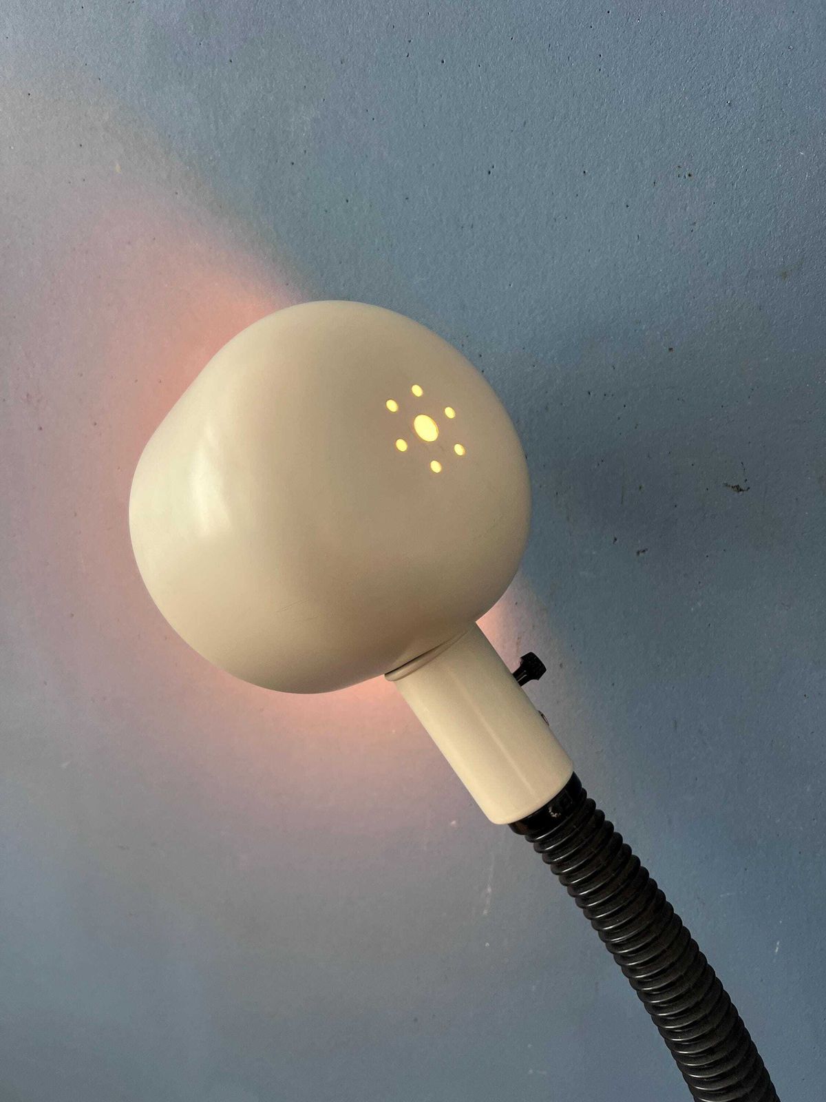 Mid-Century Space Age Gooseneck Cobra vloerlamp photo vinterior