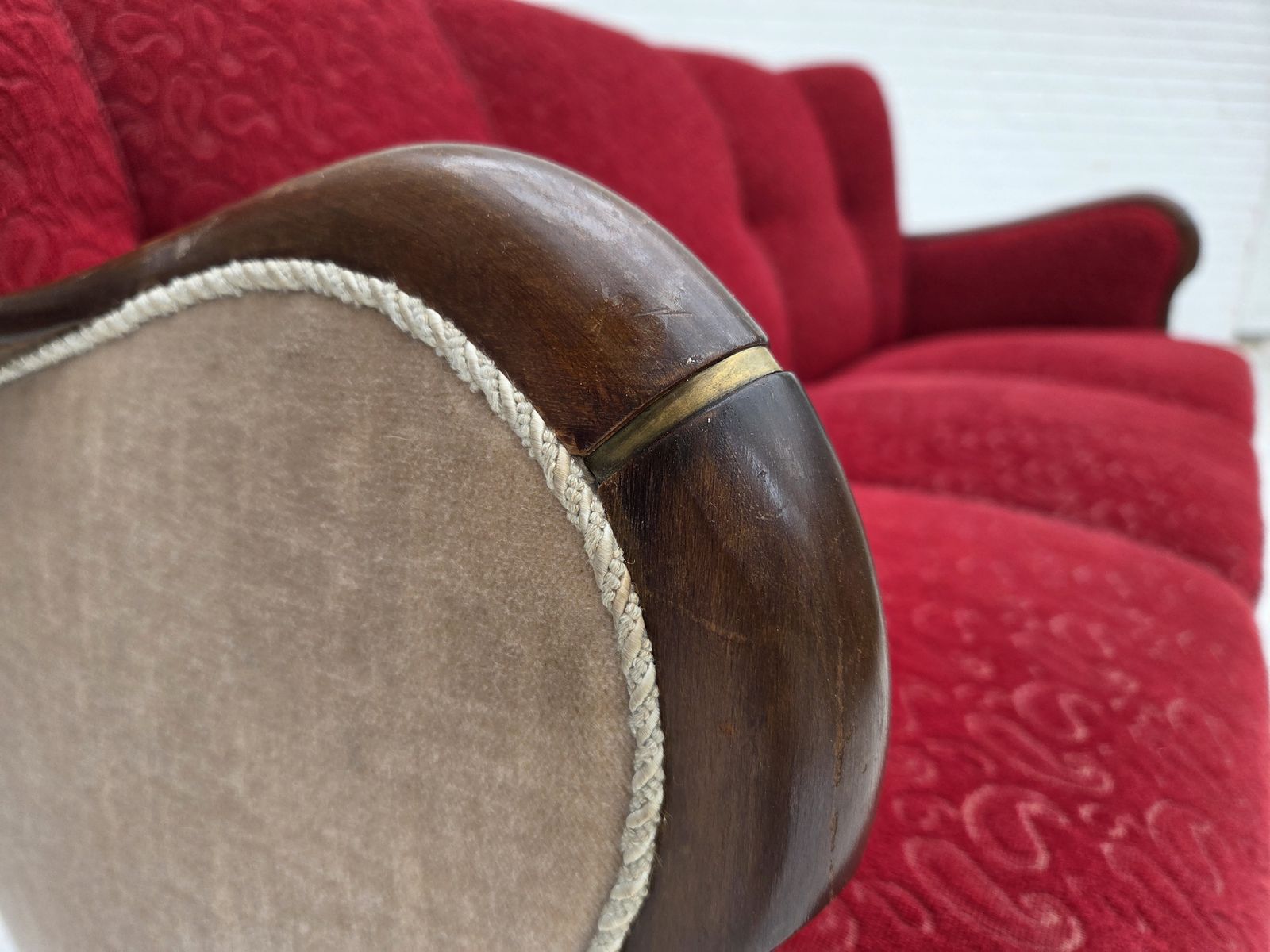 1950s, Danish 3 Seater Sofa, Original Red/Beige Furniture Wool. photo 1790.0