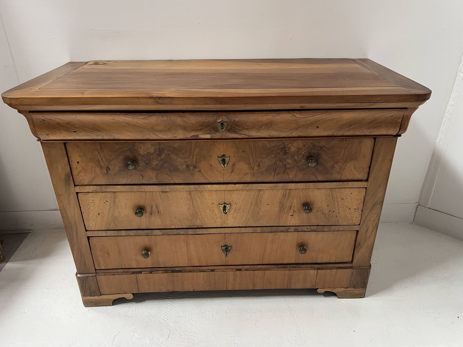 photo furniture Louis Philippe Chest Of Drawers In Solid Cherry Wood, 19th Century.