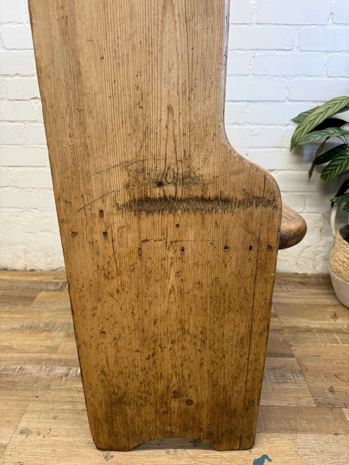 photo furniture Antique Victorian Rustic Pine Settle Bench Single Pew