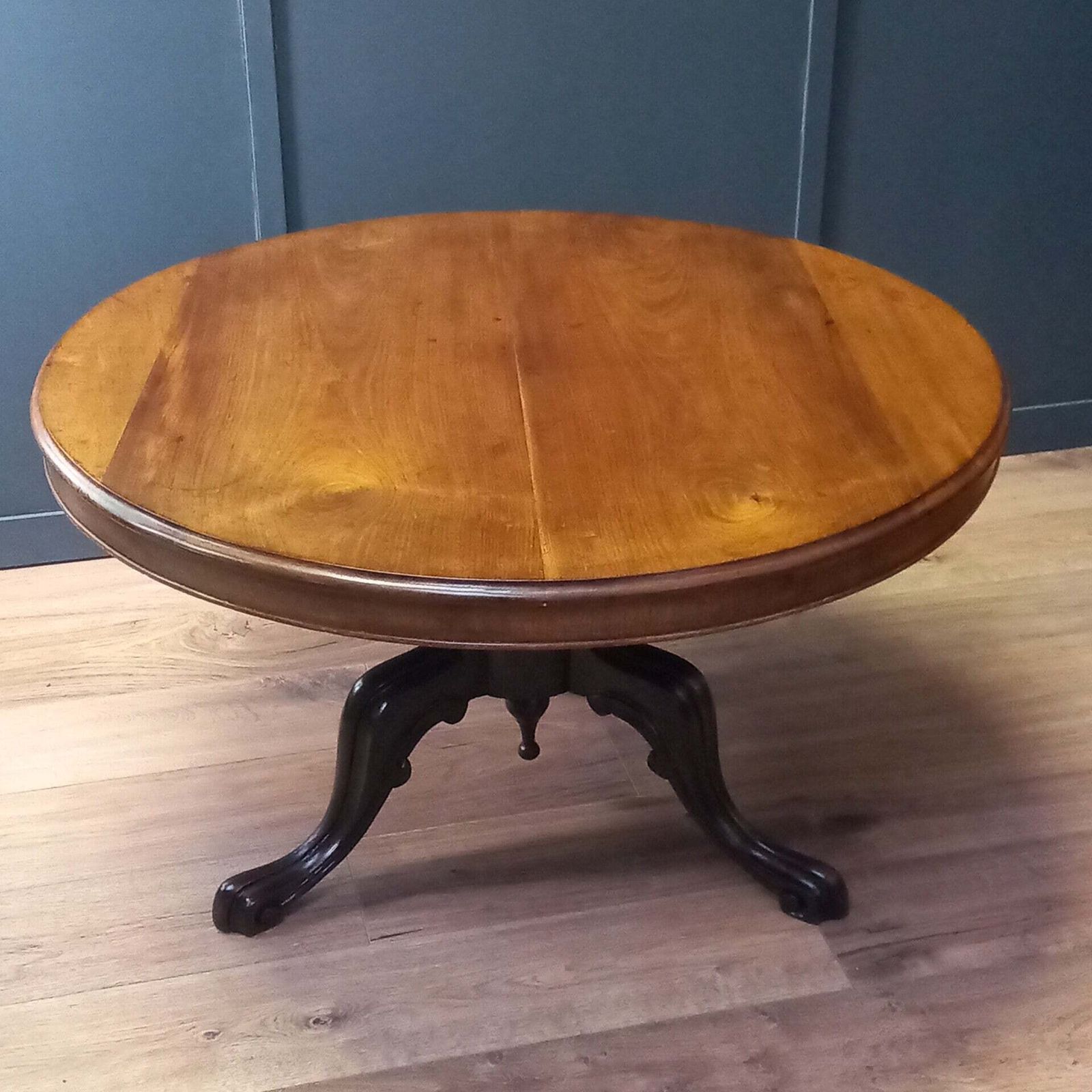 English Tilt Top Coffee Table From 1830 photo Furniture