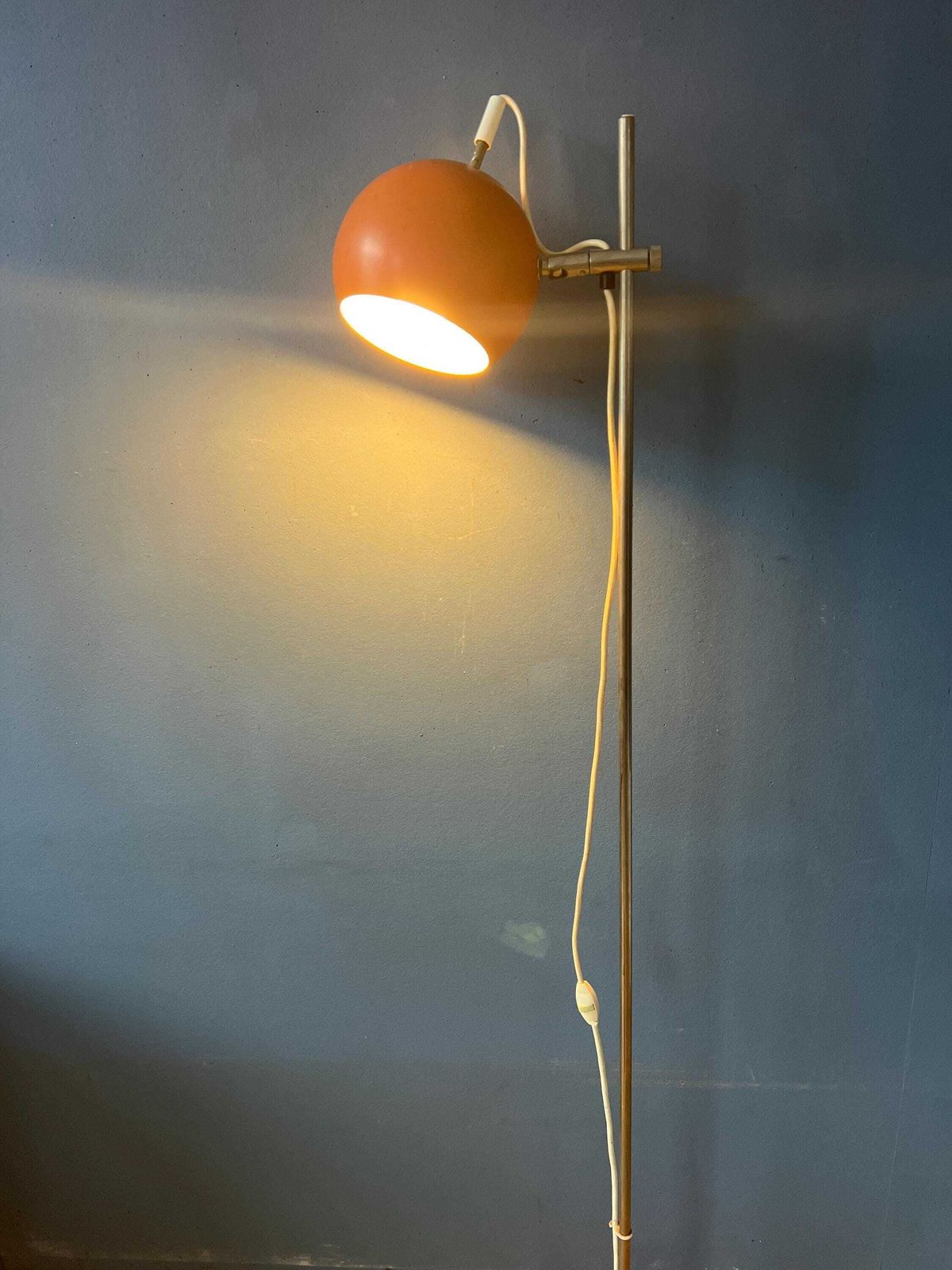 Mid Century Orange Eyeball Floor Lamp photo for sale