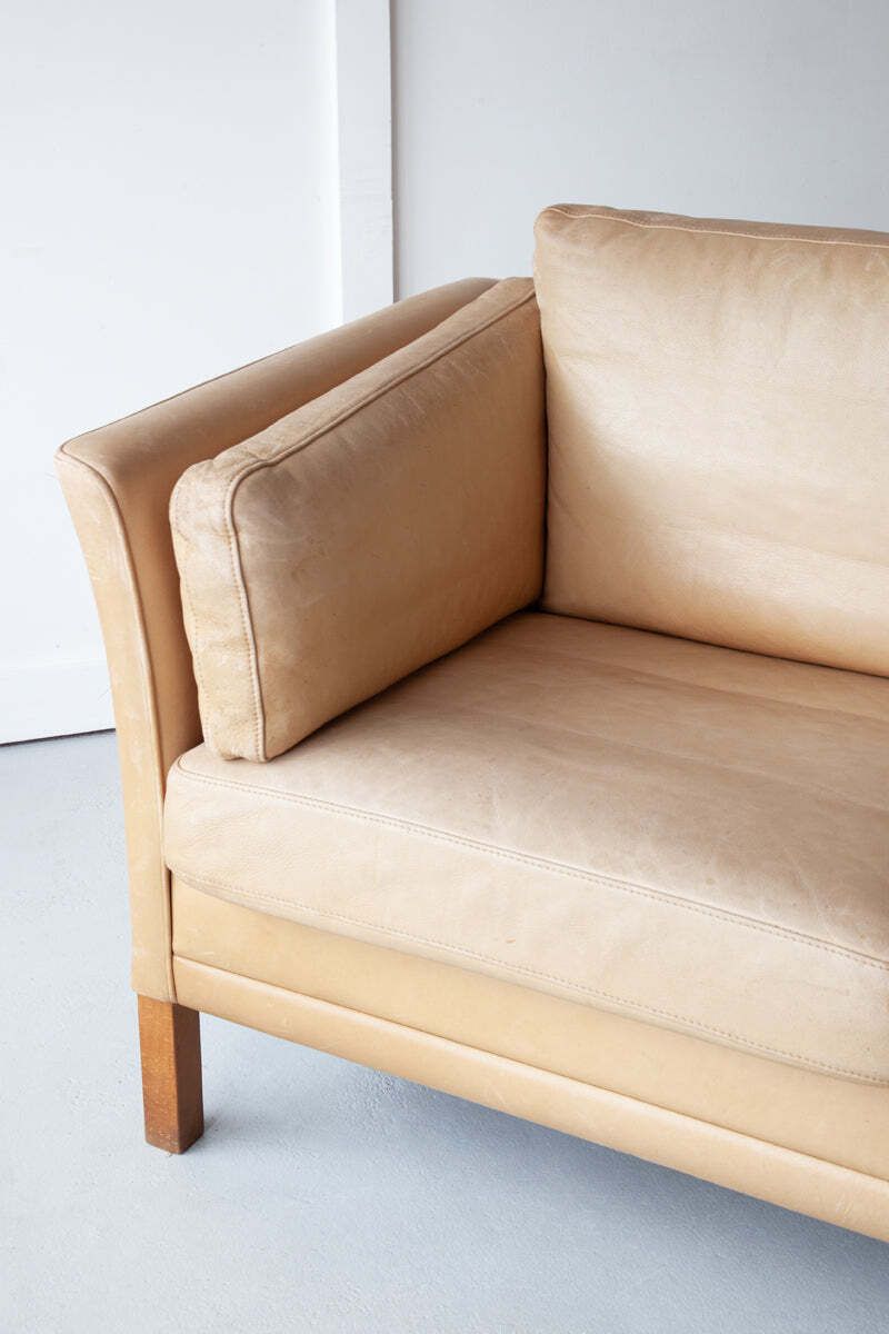 Tan Leather Sofa, 1970s photo vinterior