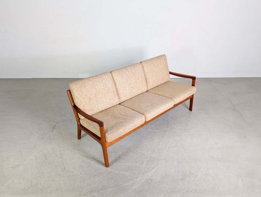 Canapé mid-century France & Søn, modèle Ole Wanscher, 3 places en teck photo buy